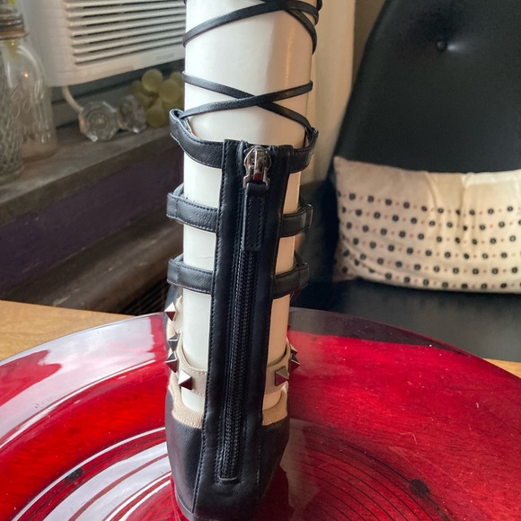 NEW Valentino Rockstud Lace-Up Ballet Flats Size 7/37 - Picture 4 of 4